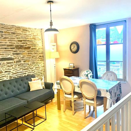 Appartement Familial Le Tanis Pontorson Exterior foto